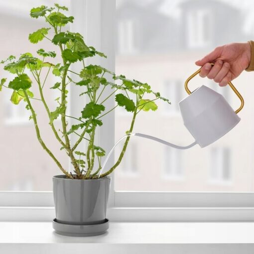 IKEA VATTENKRASSE KONEWKA SZARA / ZŁOTA 900 ML - obrazek 2