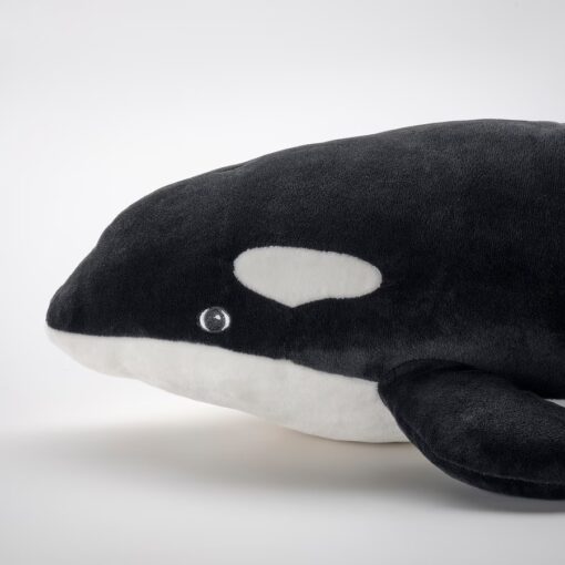 IKEA BLAVINGAD ORKA MASKOTKA PLUSZAK 60 CM - obrazek 6