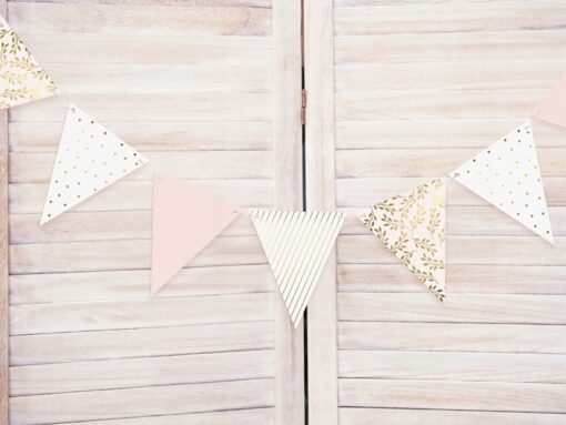 BANER GIRLANDA FLAGI JASNY KOLOR RÓŻ OZDOBA WESELE BABY SHOWER URODZINY - obrazek 2