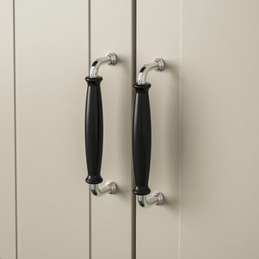 IKEA KLINGSTORP Uchwyt, czarny/chrom, 141 mm - obrazek 3