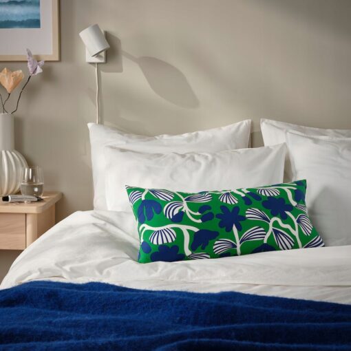 IKEA SANDMOTT Poduszka, jaskrawozielony/granatowy 30x58 cm - obrazek 5